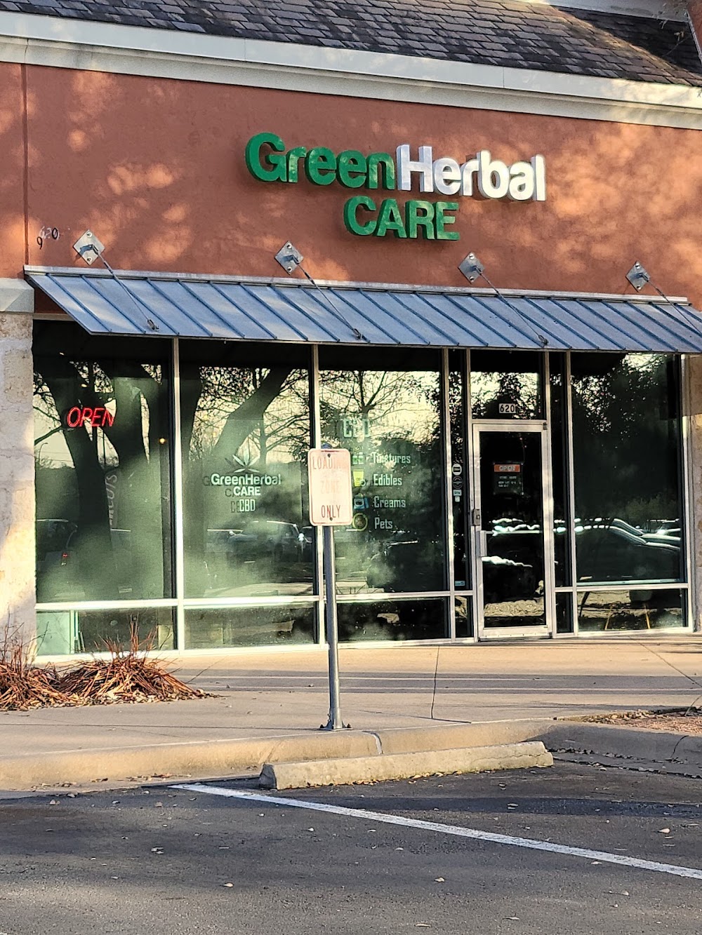 Green Herbal Care CBD & Delta-8 THC