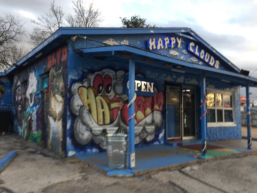 Happy Clouds Smoke Shop